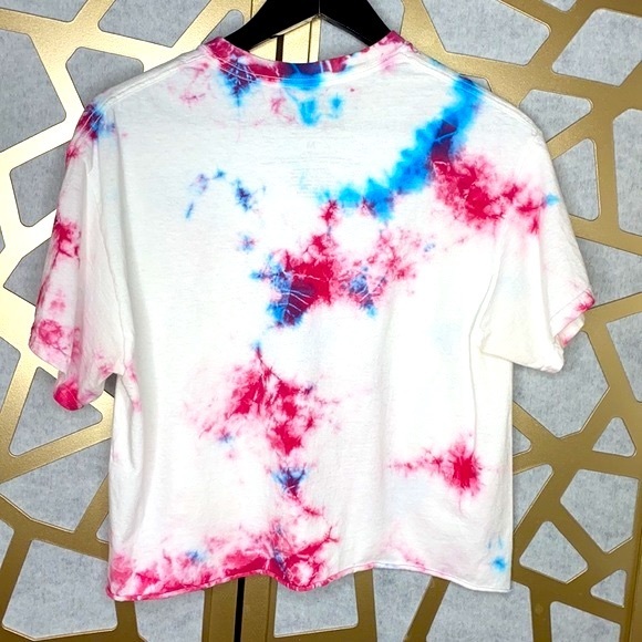 AC/DC CROP SHORT SLEEVE TEE - Picture 2 of 3